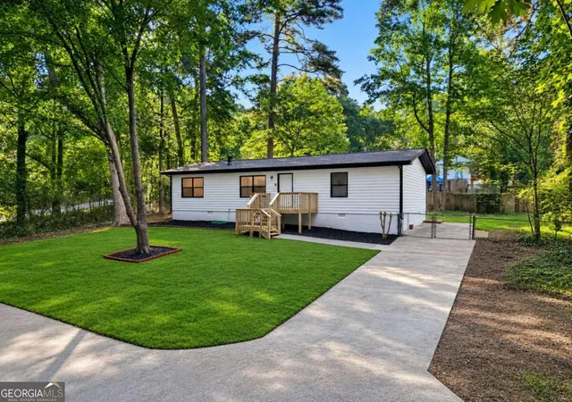 Photo 3 of Single family home for sale at 4185 Bradley Dr, Snellville, GA 30039 | MLS# 10838805 | Listing updated on 2026-09-28