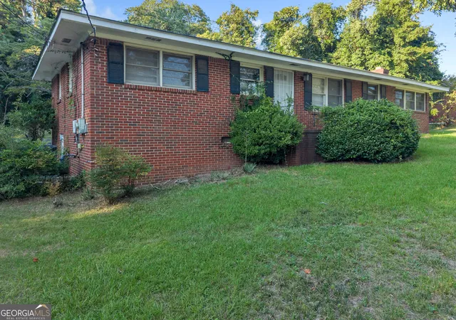 Photo 1 of Single family home for sale at 506 Pineridge Dr, Forest Park, GA 30297 | MLS# 10833680 | Listing updated on 2026-09-11