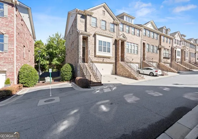 Photo 1 of Townhouse for sale at 1408 Doublegate Dr, Atlanta, GA 30319 | MLS# 10880331 | Listing updated on 2026-10-28