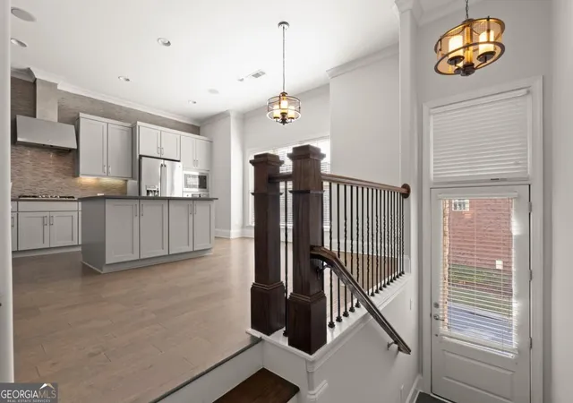 Photo 3 of Townhouse for sale at 1408 Doublegate Dr, Atlanta, GA 30319 | MLS# 10880331 | Listing updated on 2026-10-28