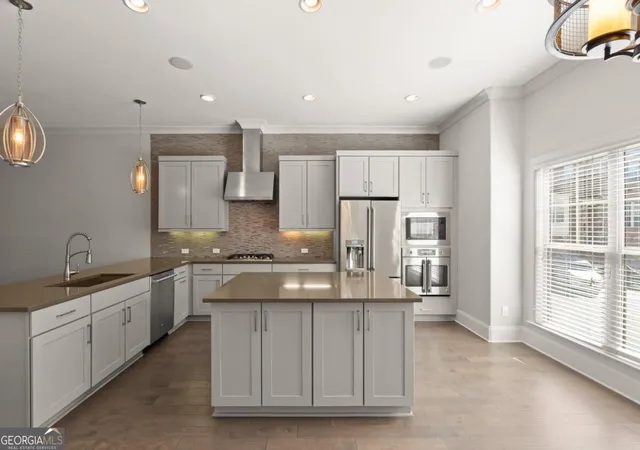 Photo 4 of Townhouse for sale at 1408 Doublegate Dr, Atlanta, GA 30319 | MLS# 10880331 | Listing updated on 2026-10-28