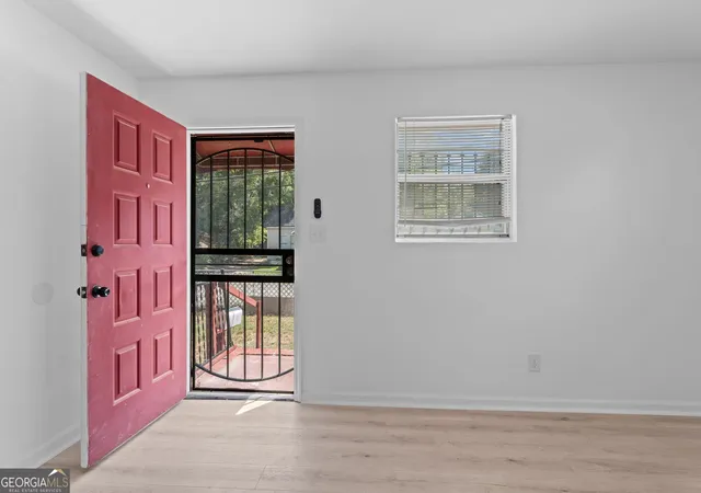 Photo 3 of Multi family home for sale at 801 E Church St, Fort Valley, GA 31030 | MLS# 10839689 | Listing updated on 2026-09-20