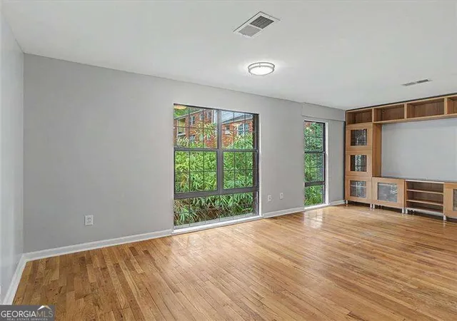 Photo 3 of Condo for sale at 317 8th Street Ne #7, Atlanta, GA 30309 | MLS# 10836558 | Listing updated on 2026-09-17