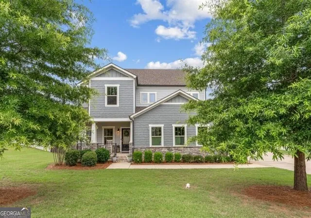 Photo 2 of Single family home for sale at 26 Ridgemont Way, Cartersville, GA 30120 | MLS# 10837663 | Listing updated on 2026-09-20