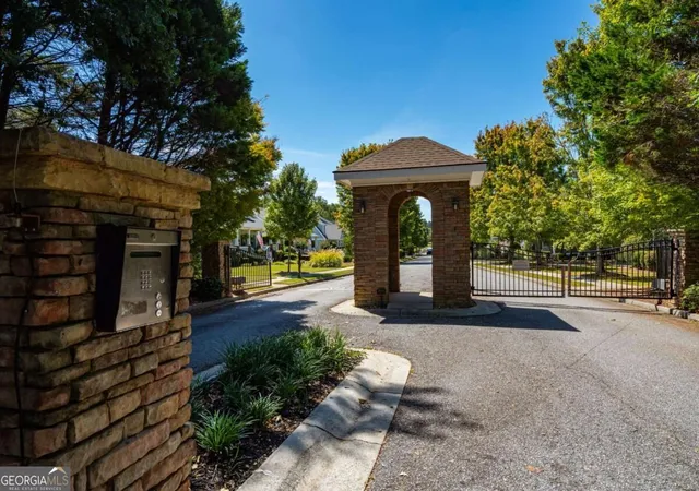 Photo 2 of Single family home for sale at 1901 Franklin Grv Pkwy, Bogart, GA 30622 | MLS# 10844650 | Listing updated on 2026-09-11