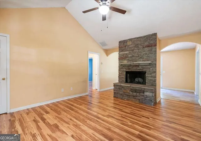 Photo 3 of Single family home for sale at 417 Beacon Dr, Maysville, GA 30558 | MLS# 10843634 | Listing updated on 2026-09-29