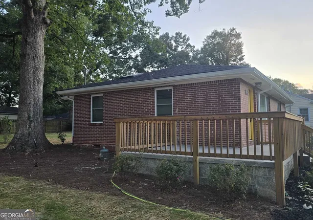 Photo 2 of Single family home for sale at 1807 Pennington Pl Se, Atlanta, GA 30316 | MLS# 10852859 | Listing updated on 2026-09-25