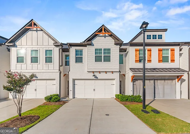 Townhouse for sale at 487 Auburn Valley Way #186, Auburn, GA 30011 | MLS# 10831479