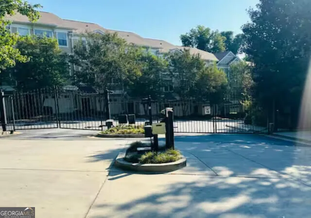Photo 2 of Townhouse for sale at 1873 Sterling Oaks Cir Ne, Brookhaven, GA 30319 | MLS# 10833230 | Listing updated on 2026-09-01