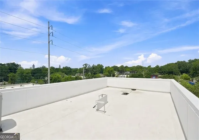 Photo 3 of Sale Pending at 56 Moreland Ave Se, Atlanta, GA 30316 | MLS# 10819111 | Listing updated on 2026-10-08