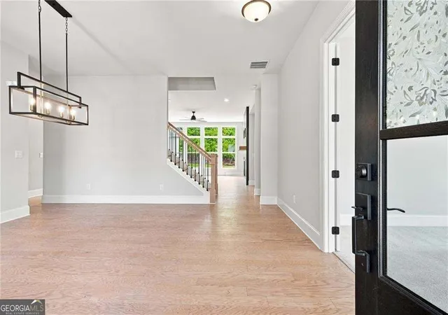 Photo 2 of Single family home for sale at 886 Keystone Dr, Woodstock, GA 30188 | MLS# 10844158 | Listing updated on 2026-09-14