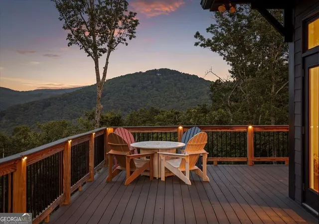 Photo 3 of Single family home for sale at 1722 High Summit Dr, Talking Rock, GA 30175 | MLS# 10840158 | Listing updated on 2026-10-08