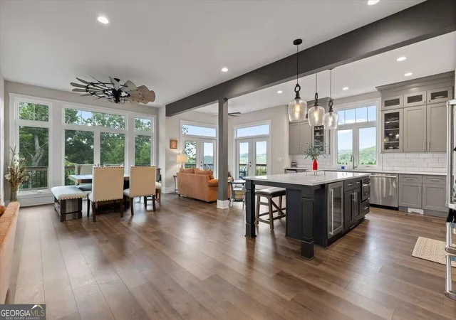 Photo 4 of Single family home for sale at 1722 High Summit Dr, Talking Rock, GA 30175 | MLS# 10840158 | Listing updated on 2026-10-08