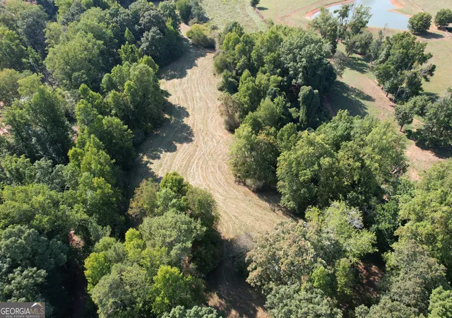 Photo 2 of Sale Pending at 8126 Skitts Mountain Rd, Lula, GA 30554 | MLS# 10842381 | Listing updated on 2026-10-05