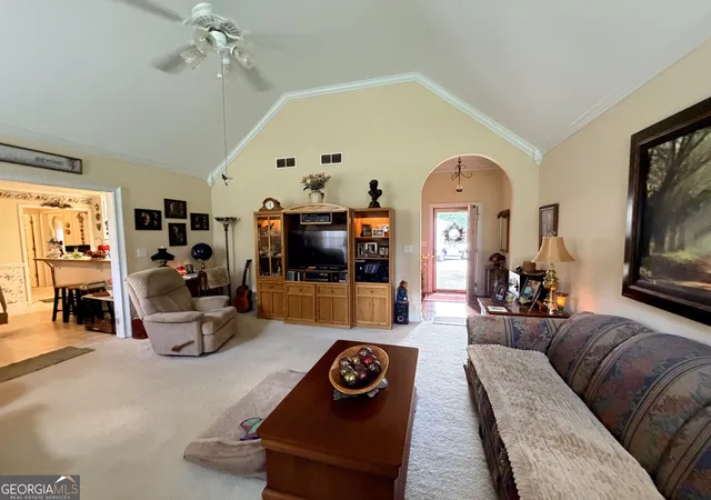 Photo 4 of Single family home for sale at 4090 Forest View Dr Se, Conyers, GA 30094 | MLS# 10808161 | Listing updated on 2026-09-26