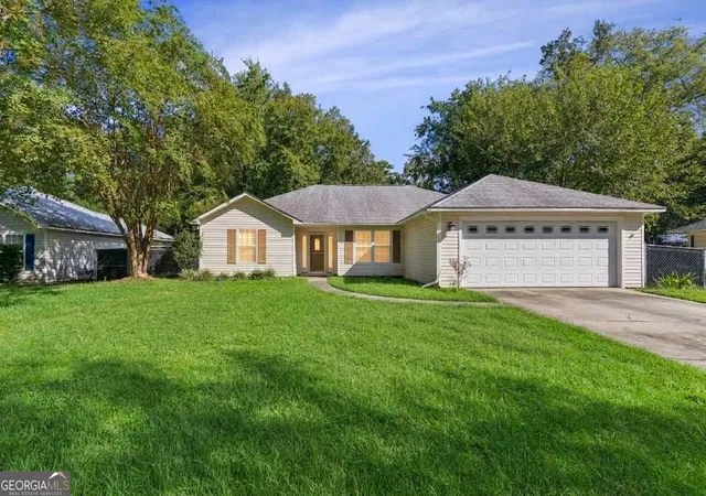 Photo 1 of Single family home for sale at 105 Breckenridge Dr, Brunswick, GA 31520 | MLS# 10845169 | Listing updated on 2026-09-26