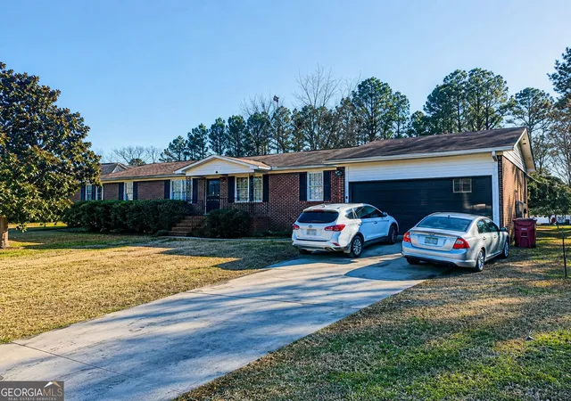 Single family home for sale at 3498 Sandy Cir, Macon, GA 31216 | MLS# 10839486