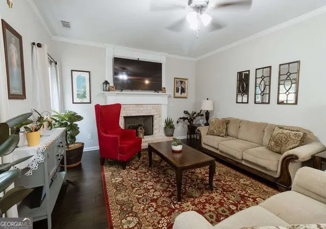 Photo 3 of Single family home for sale at 158 Grand Oak Dr, Jefferson, GA 30549 | MLS# 10842993 | Listing updated on 2026-09-11