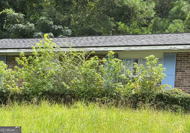 Photo 3 of Single family home for sale at 5414 Spencer Ln, Columbus, GA 31907 | MLS# 10841424 | Listing updated on 2026-09-07