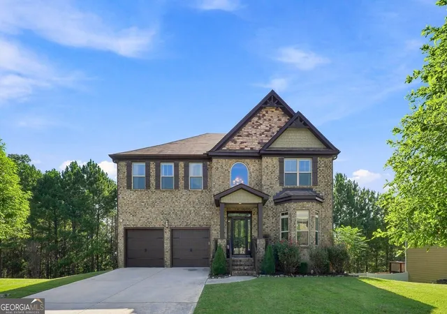 Photo 38 of Single family home for sale at 612 Baffling Ln, Fairburn, GA 30213 | MLS# 10838488 | Listing updated on 2026-09-02