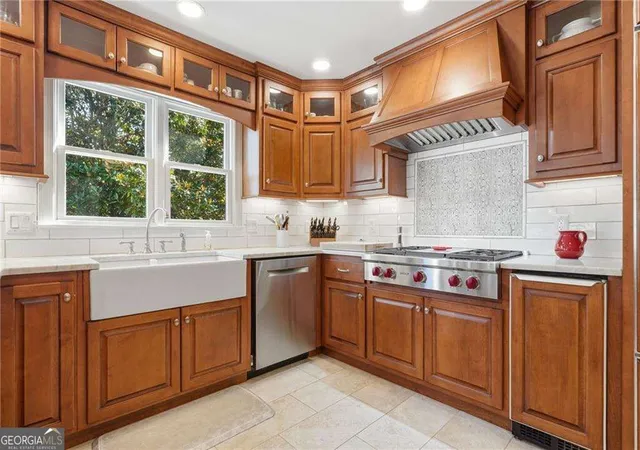 Photo 4 of Single family home for sale at 11925 Wexford Clb Dr, Roswell, GA 30075 | MLS# 10874458 | Listing updated on 2026-10-30