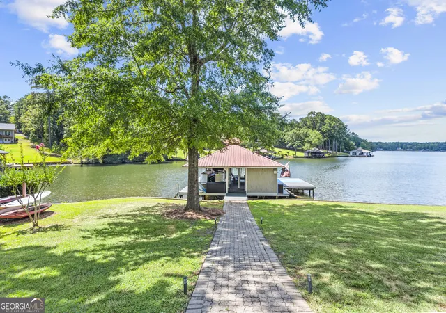 Photo 3 of Single family home for sale at 261 Dogwood Dr, Sparta, GA 31087 | MLS# 10842116 | Listing updated on 2026-09-22