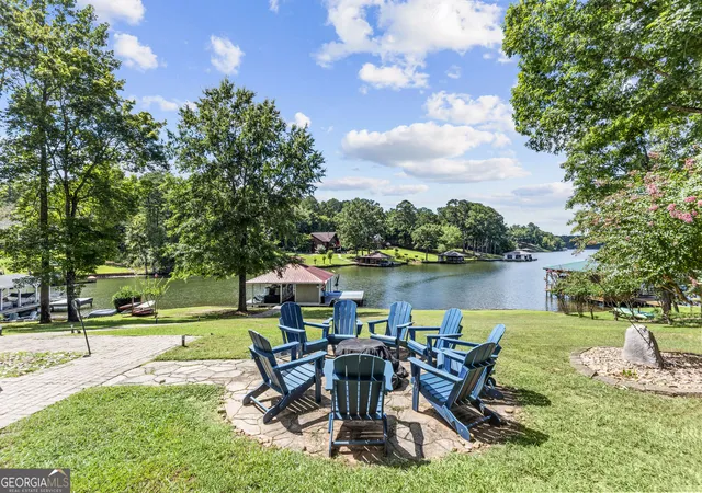 Photo 4 of Single family home for sale at 261 Dogwood Dr, Sparta, GA 31087 | MLS# 10842116 | Listing updated on 2026-09-22