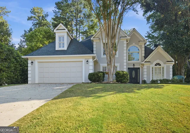 Single family home for sale at 5300 Johns View St, Johns Creek, GA 30005 | MLS# 10853604