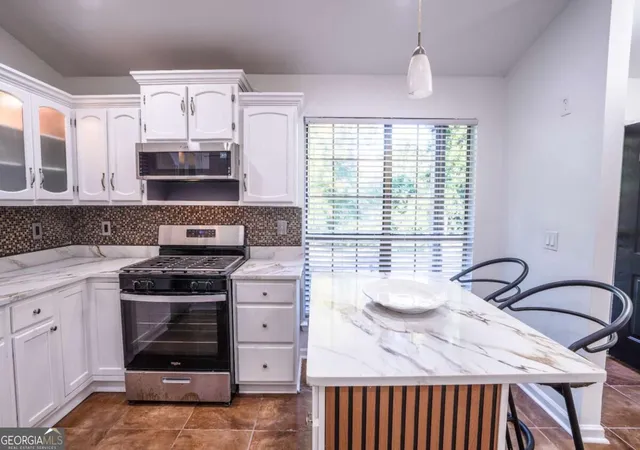 Photo 3 of Single family home for sale at 4847 Brasac Dr, Stone Mountain, GA 30083 | MLS# 10851215 | Listing updated on 2026-10-06
