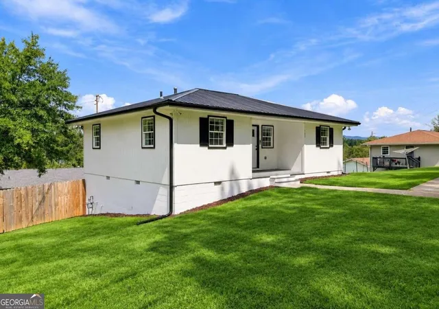 Photo 1 of Single family home for sale at 185 Northridge Rd, Ball Ground, GA 30107 | MLS# 10845157 | Listing updated on 2026-10-09