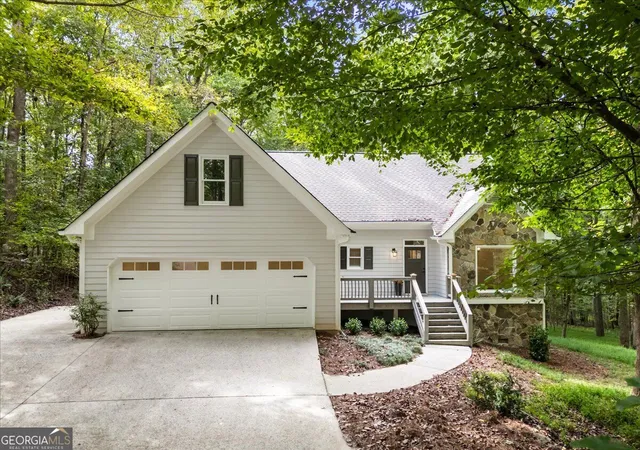 Photo 1 of Single family home for sale at 3355 Hopewell Chase Dr, Alpharetta, GA 30004 | MLS# 10853321 | Listing updated on 2026-09-28