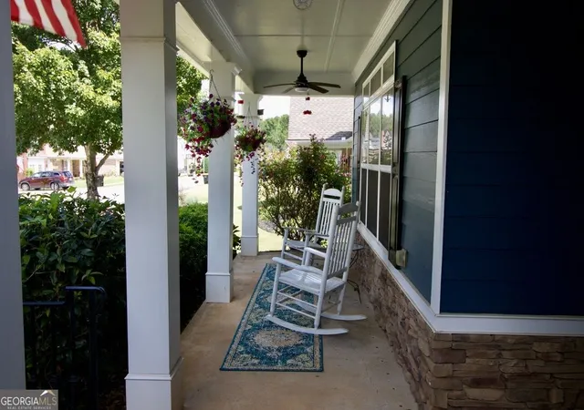 Photo 3 of Single family home for sale at 38 Tapestry Ln, Newnan, GA 30265 | MLS# 10838154 | Listing updated on 2026-09-11