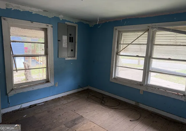 Photo 3 of Single family home for sale at 407 Lamar St, Fort Valley, GA 31030 | MLS# 10852145 | Listing updated on 2026-10-03