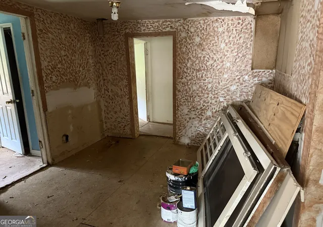 Photo 3 of Single family home for sale at 407 Lamar St, Fort Valley, GA 31030 | MLS# 10852145 | Listing updated on 2026-10-03