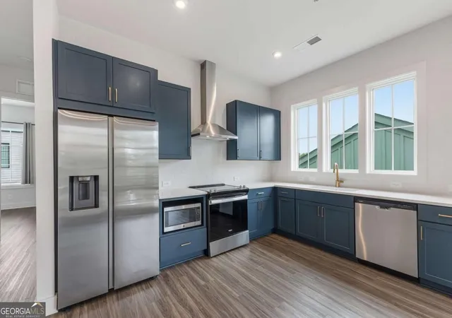 Photo 2 of Condo for sale at 1290 Longreen Ter NW #2, Atlanta, GA 30318 | MLS# 10842789 | Listing updated on 2026-09-13