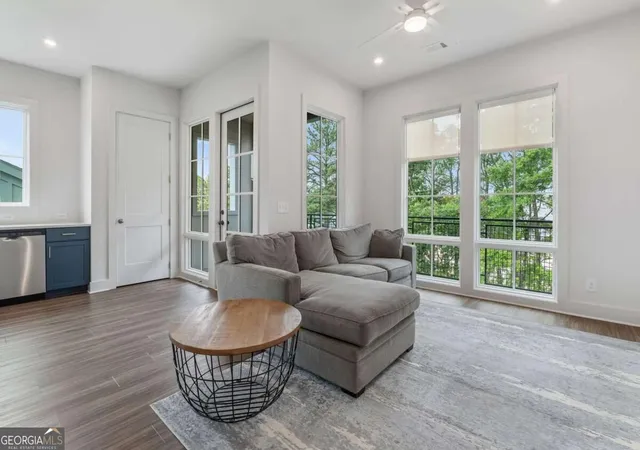 Photo 4 of Condo for sale at 1290 Longreen Ter NW #2, Atlanta, GA 30318 | MLS# 10842789 | Listing updated on 2026-09-13