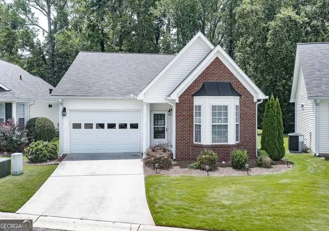Photo 2 of Single family home for sale at 310 Singing Brk Ln, Mcdonough, GA 30253 | MLS# 10841730 | Listing updated on 2026-09-08
