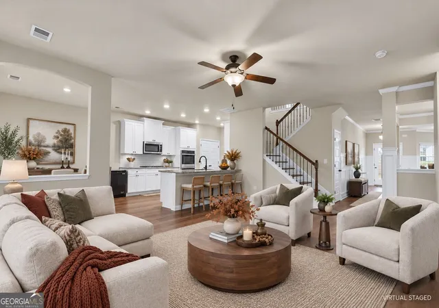 Photo 3 of Single family home for sale at 5654 Wyncreek Cir Sw, South Fulton, GA 30331 | MLS# 10841401 | Listing updated on 2026-10-09
