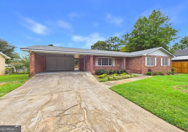 Photo 2 of Single family home for sale at 103 Wynn Pl, Warner Robins, GA 31088 | MLS# 10843956 | Listing updated on 2026-09-11