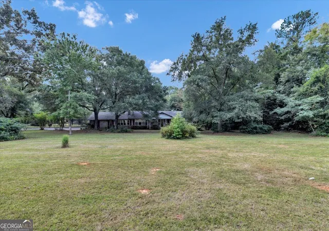 Photo 3 of Single family home for sale at 2380 Keys Fry Rd, Jackson, GA 30233 | MLS# 10845233 | Listing updated on 2026-09-28