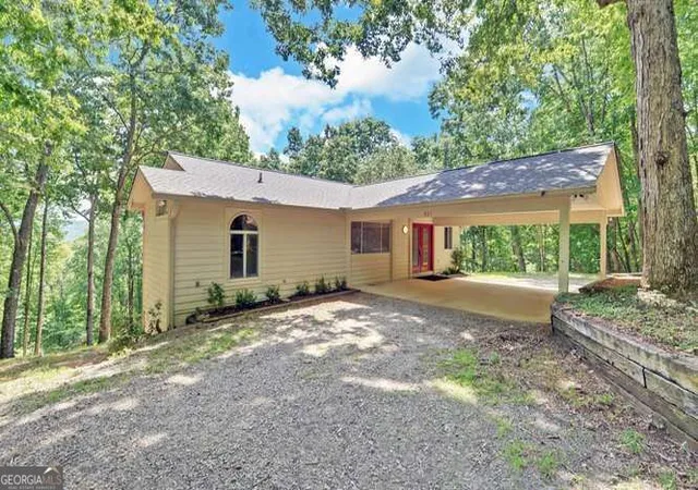 Photo 2 of Single family home for sale at 581 Ivy Knob Lane, Hayesville, NC 28904 | MLS# 10832087 | Listing updated on 2026-09-24
