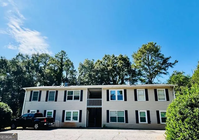 Photo 2 of Multi family home for sale at 117 Mark Twain Cir, Athens, GA 30605 | MLS# 10852245 | Listing updated on 2026-10-08