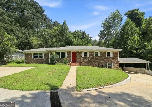 Photo 1 of Single family home for sale at 2033 Cardell Rd, Austell, GA 30168 | MLS# 10844151 | Listing updated on 2026-10-09