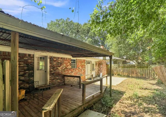 Photo 4 of Single family home for sale at 2033 Cardell Rd, Austell, GA 30168 | MLS# 10844151 | Listing updated on 2026-09-11