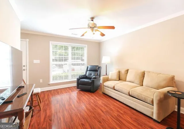 Listing Photo 4 - Condo for sale in building located at 240 Cleveland Rd, Athens, GA 30622 - Unit #440