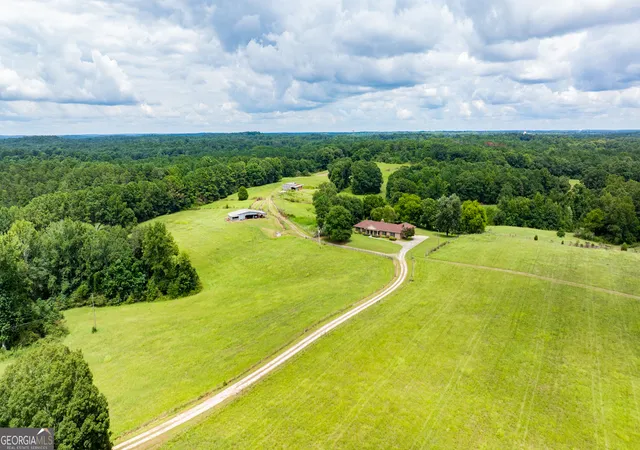 Photo 1 of House for sale at 233 Fling Rd, Lagrange, GA 30240 | MLS# 10839469 | Listing updated on 2026-09-17