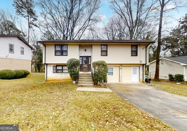 Photo 1 of Single family home for sale at 2284 Emerald Springs Dr, Decatur, GA 30035 | MLS# 10840724 | Listing updated on 2026-09-18