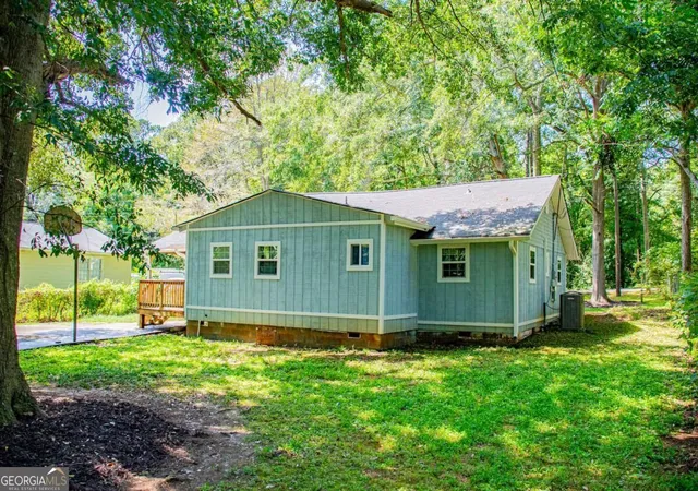 Photo 4 of Single family home for sale at 110 N Garrett St, Carrollton, GA 30117 | MLS# 10844459 | Listing updated on 2026-09-11