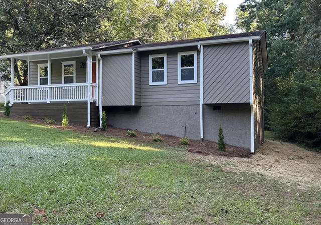 Photo 12 of Single family home for sale at 2683 Legion Lake Rd, Douglasville, GA 30135 | MLS# 10829748 | Listing updated on 2026-09-14