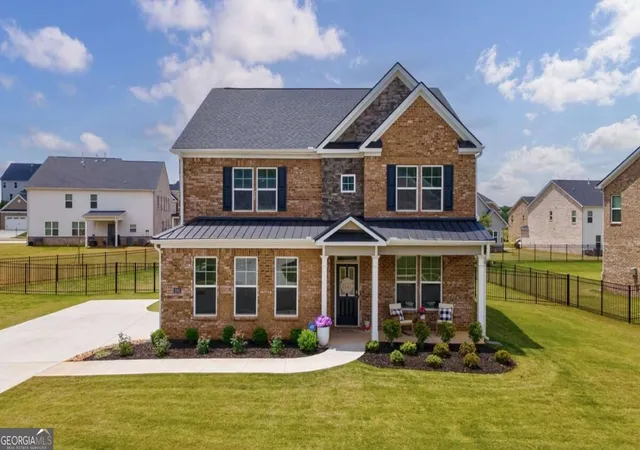 Photo 3 of Single family home for sale at 2062 Brookside Cir, Statham, GA 30666 | MLS# 10842933 | Listing updated on 2026-09-23
